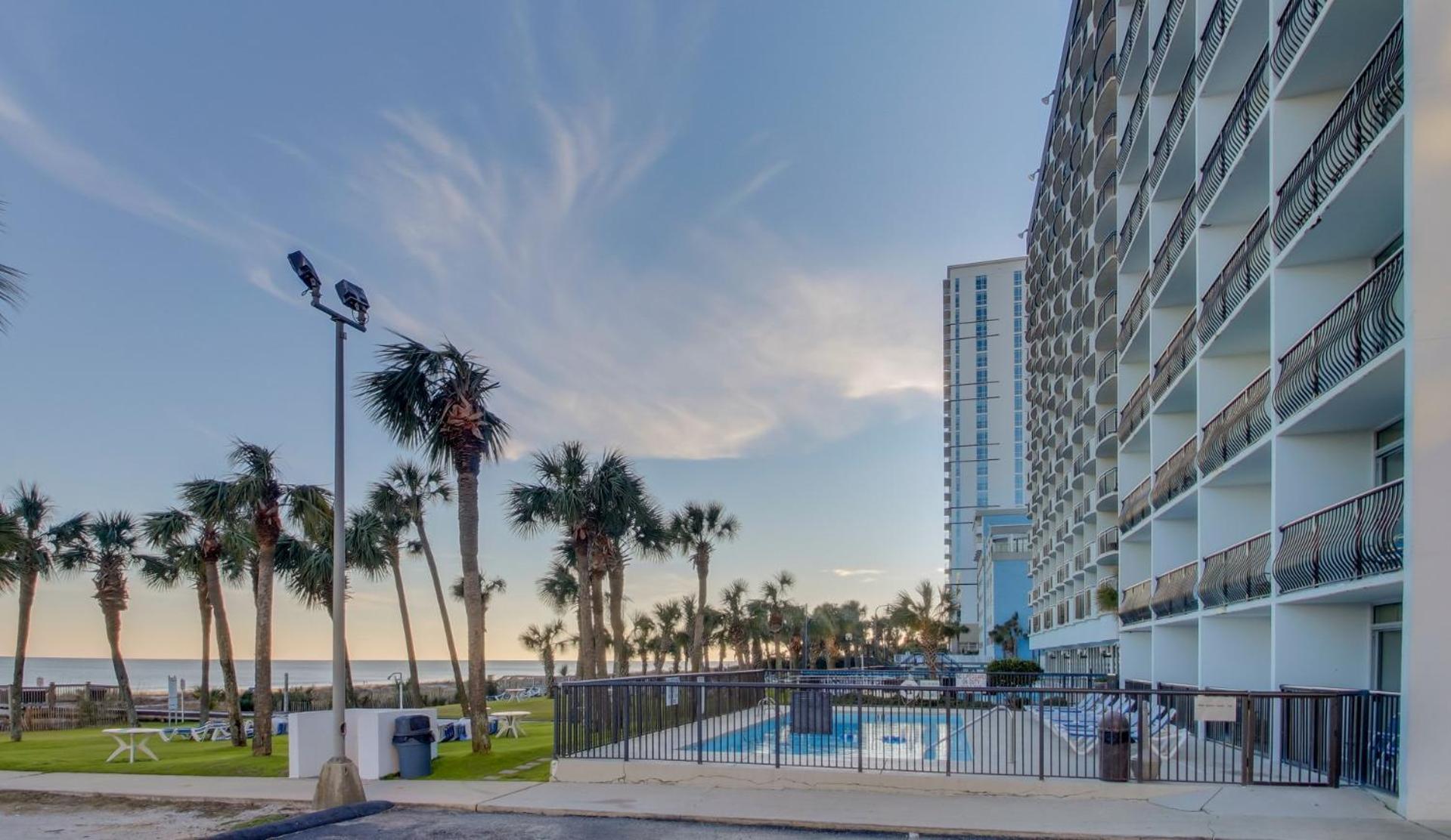 Hosteeva Boardwalk Ocean-Front Condo Myrtle Beach Exterior photo